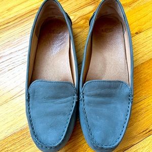 Women’s Gray Suede Ugg Loafers